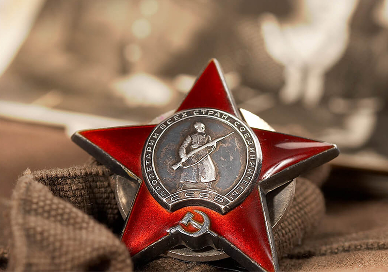 Компания Евро Офис поздравляет с Днем Победы, 9 мая!